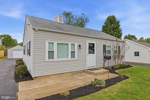 968 Willow St, SOUTHAMPTON, PA, 18966-3434 | Card Image