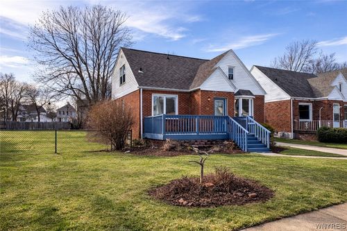 36 Liberty Ter, Cheektowaga, NY, 14215-1910 | Card Image