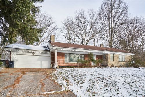 1885 Ganyard Road, Akron, OH, 44313 | Card Image