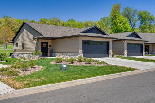 2701 S Holmen Dr, Holmen, WI, 54636 | Card Image