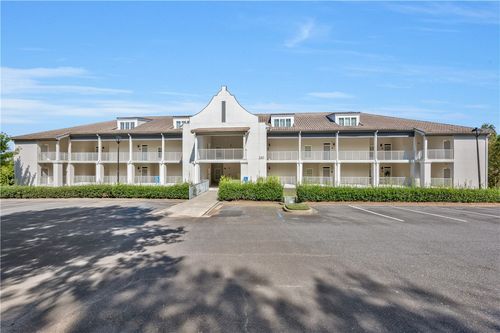 unit-305-230 Crowne Pointe Rd, Dadeville, AL, 36853-4961 | Card Image