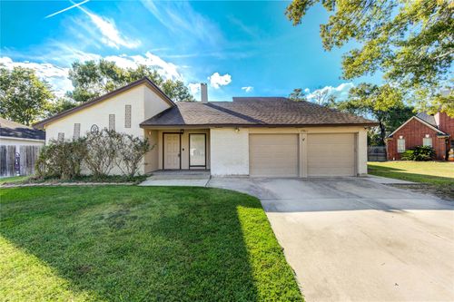 17811 Wake Ct, Crosby, TX, 77532-4143 | Card Image