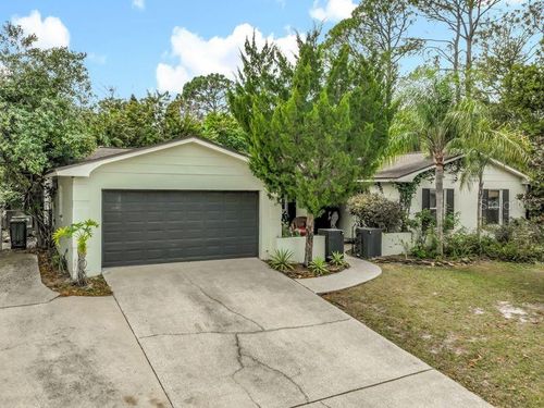 200 Carriage Hill Dr, Casselberry, FL, 32707-4301 | Card Image
