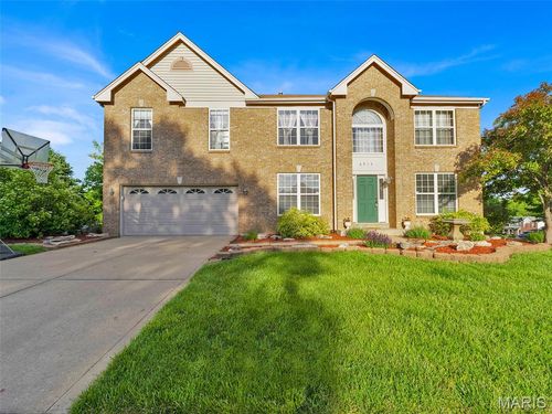 6915 Fieldstone Farms Dr, O Fallon, MO, 63368-8097 | Card Image