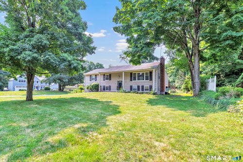 22 Old Lantern Pl, Norwalk, CT, 06851-2913 | Card Image