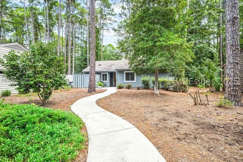 35 Fernwood Ct, Hilton Head Island, SC, 29926-1888 | Card Image