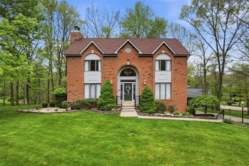98 Firethorn Rd, Baden, PA, 15005-2617 | Card Image