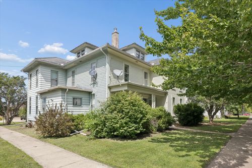 119 W North St, Geneseo, IL, 61254-1471 | Card Image
