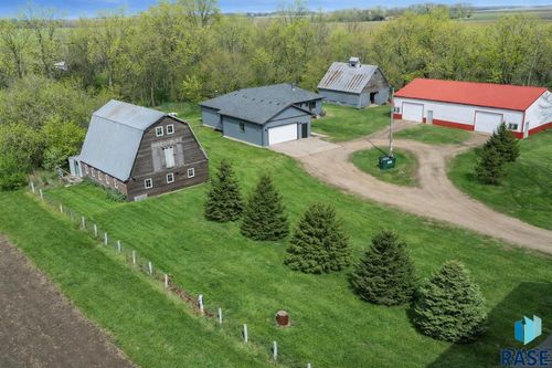 30433 469th Ave Avenue, Beresford, SD, 57004 | Card Image