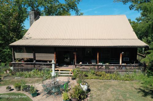 2305 Reuben Smith Rd, Loretto, KY, 40037-8129 | Card Image