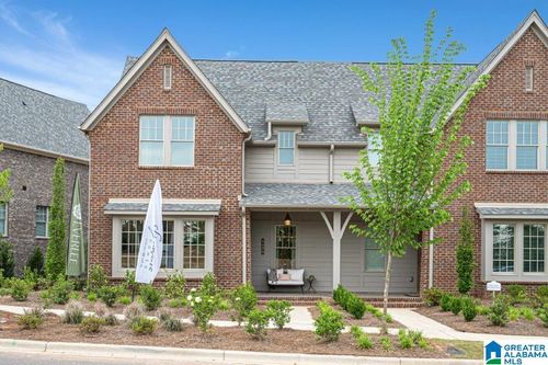 4690 Everlee Pkwy, HOOVER, AL, 35244-2736 | Card Image