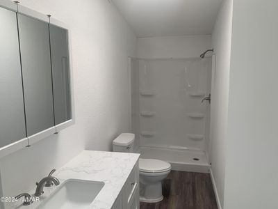 Bathroom 1 | Image 3