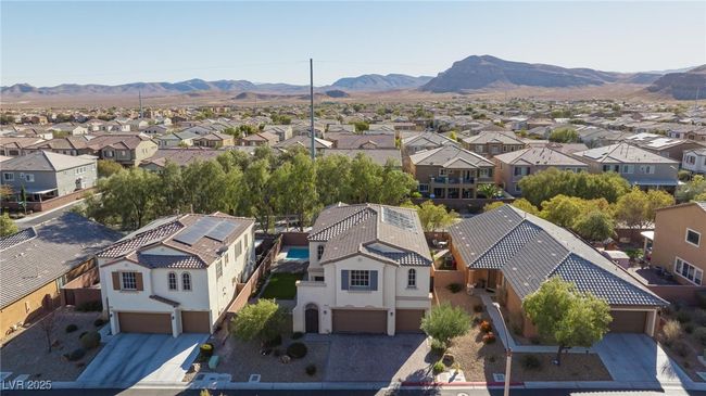 9085 Bridal Creek Ave, House other with 5 bedrooms, 3 bathrooms and null parking in Las Vegas NV | Image 59