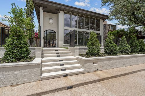 4712 Harley Ave, Fort Worth, TX, 76107-3714 | Card Image