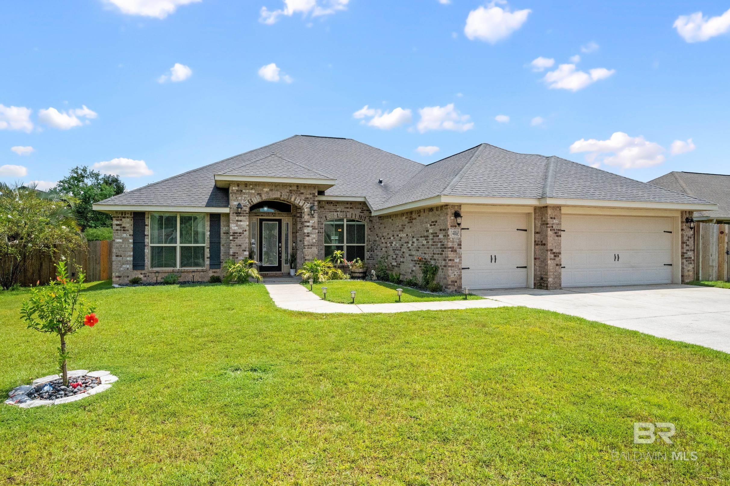Troon Dr, Foley, AL 36535