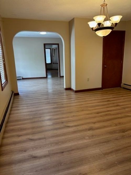 1-31 Choate St, Fall River, MA, 02723 | Card Image