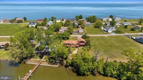 198 Canoe Pl, MONTROSS, VA, 22520-4067 | Card Image