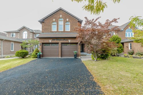 5686 Whitehorn Ave, Mississauga, ON, L5V2A9 | Card Image