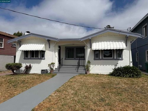 2615 Humboldt Ave, Oakland, CA, 94602-3602 | Card Image