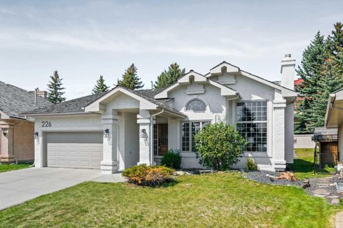 226 Hawkside Mews Nw, Calgary, AB, T3G3J4 | Card Image