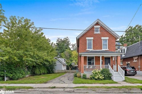 14 Verney St, Guelph, ON, N1H1N4 | Card Image