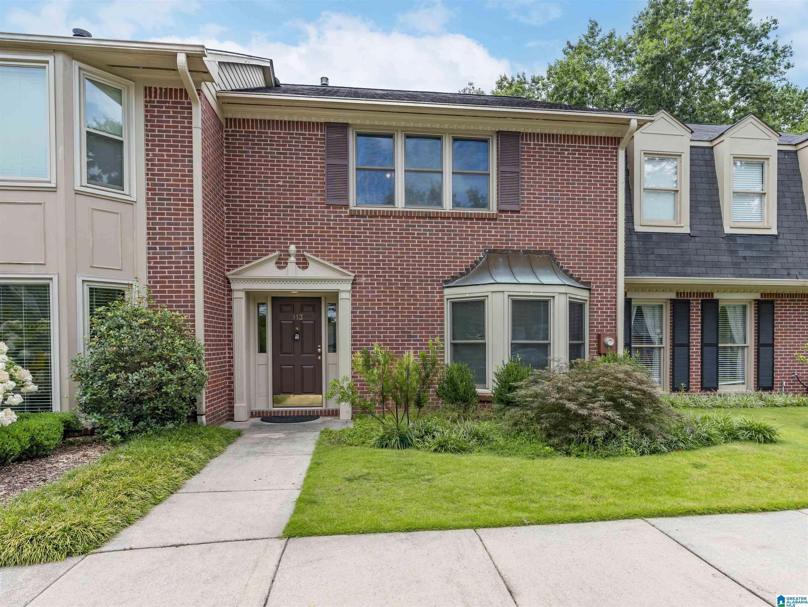 Residential Lease in PELHAM