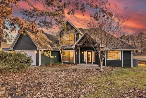 135 Naus Dr, Winnsboro, TX, 75494-5494 | Card Image