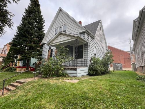3026 N Pierce St, Milwaukee, WI, 53212-2134 | Card Image