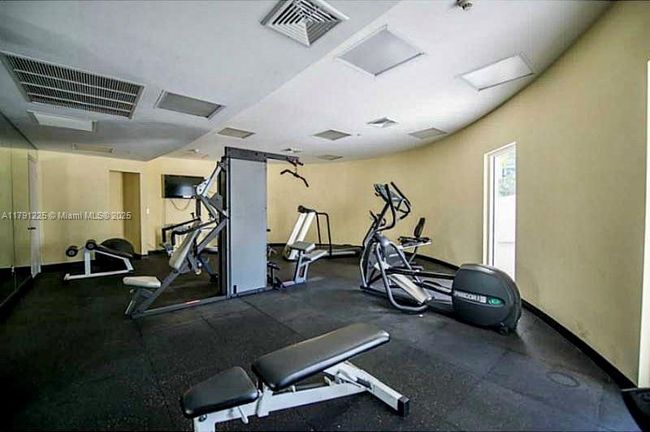 302 - 5970 Indian Creek Dr, Condo with 3 bedrooms, 3 bathrooms and null parking in Miami Beach FL | Image 29