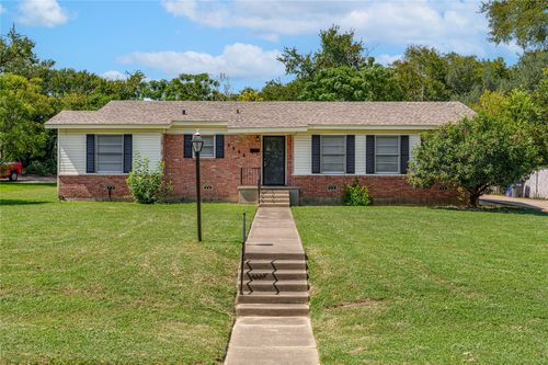 3808 N 30th St, Waco, TX, 76708-1519 | Card Image