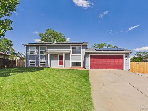 4100 Woodside Ln, Pueblo, CO, 81008-1737 | Card Image