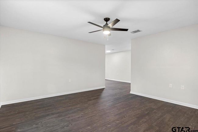 804 S Athena St, House other with 2 bedrooms, 1 bathrooms and null parking in Troup TX | Image 13