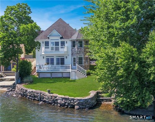 43 E High St, East Hampton, CT, 06424-1020 | Card Image