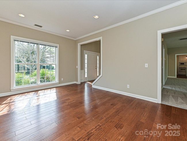 6112 Swanston Dr, House other with 5 bedrooms, 3 bathrooms and null parking in Charlotte NC | Image 9