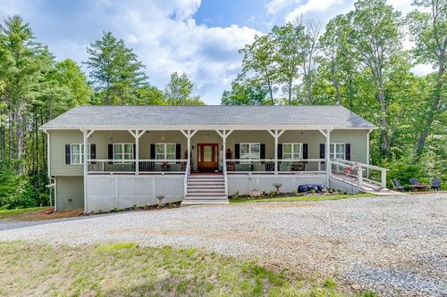 761 E Wolf Creek Rd, Lakemont, GA, 30552-2485 | Card Image