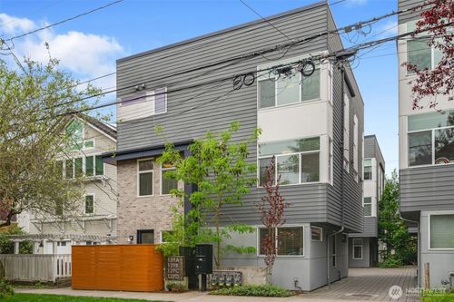 a-139 22nd Ave E, Seattle, WA, 98112-5321 | Card Image
