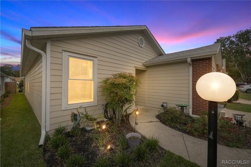 3922 Ne 22nd Ln, OCALA, FL, 34470-3157 | Card Image