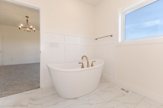 5305 Belvedere Lane, House other with 4 bedrooms, 4 bathrooms and 3 parking in Bloomington IL | Image 16