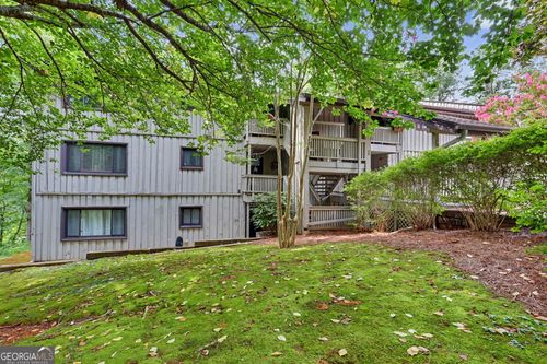 301-227 Shakespeare Dr, Clayton, GA, 30525-5520 | Card Image