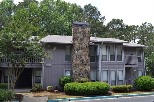 5066 Woodridge Way, Tucker, GA, 30084-2168 | Card Image