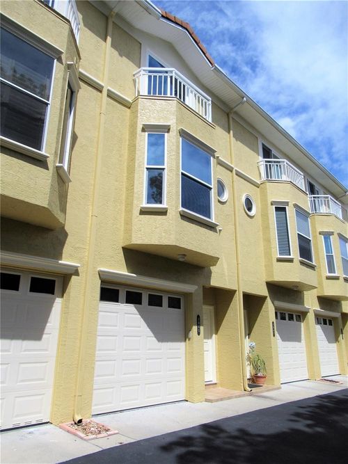 1045 Pinellas Bayway S, St Petersburg, FL, 33715-2184 | Card Image