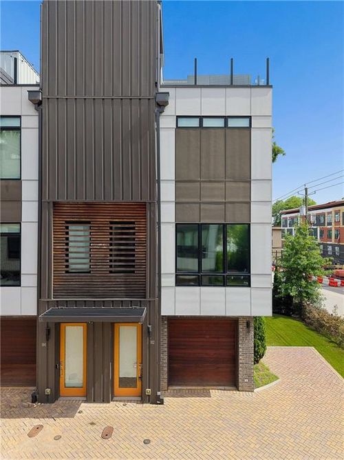 102 City View Ct Ne, Atlanta, GA, 30308-2403 | Card Image