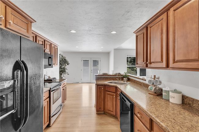 106 Cougar Ln, House other with 4 bedrooms, 3 bathrooms and 4 parking in Claridge PA | Image 4