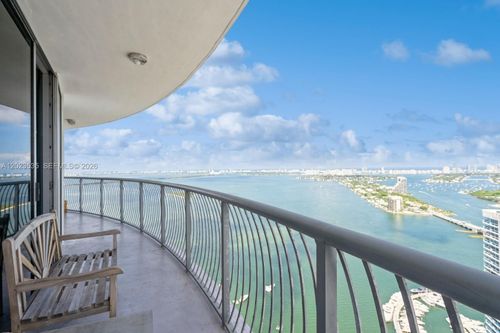 4702-1750 N Bayshore Dr, Miami, FL, 33132-3218 | Card Image