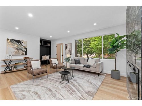 639 Albion St, Denver, CO, 80220-4917 | Card Image