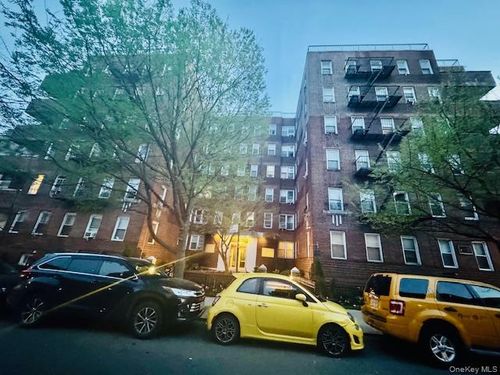 507-65-36 Wetherole St, Rego Park, NY, 11374-4771 | Card Image