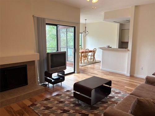 8-146-4711 Spicewood Springs Rd, Austin, TX, 78759-8597 | Card Image