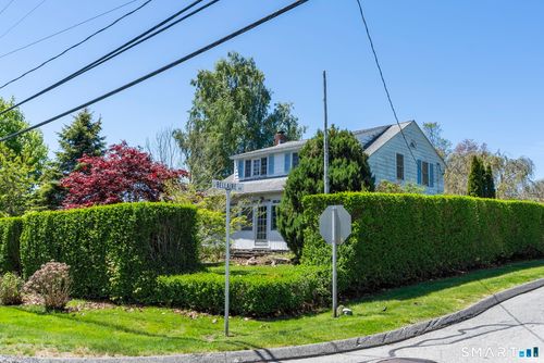 11 Sunrise Ave, Niantic, CT, 06357-3430 | Card Image