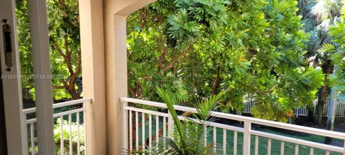 apt-206-6530 Emerald Dunes Dr, West Palm Beach, FL, 33411-2753 | Card Image