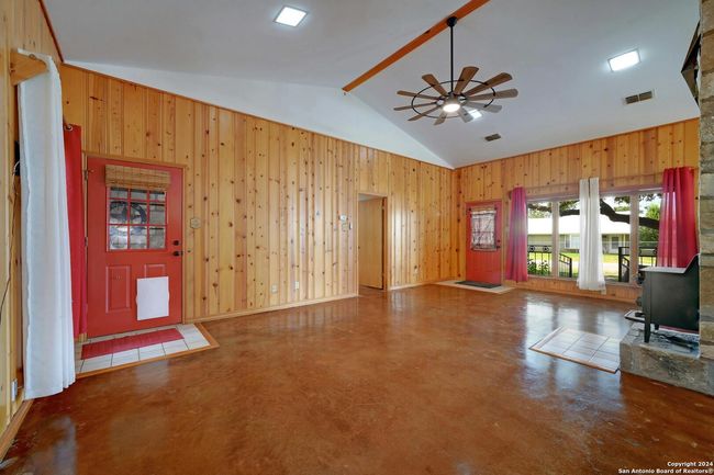 1214 (LOT 21) 13 Th St, House other with 3 bedrooms, 2 bathrooms and null parking in Blanco TX | Image 5